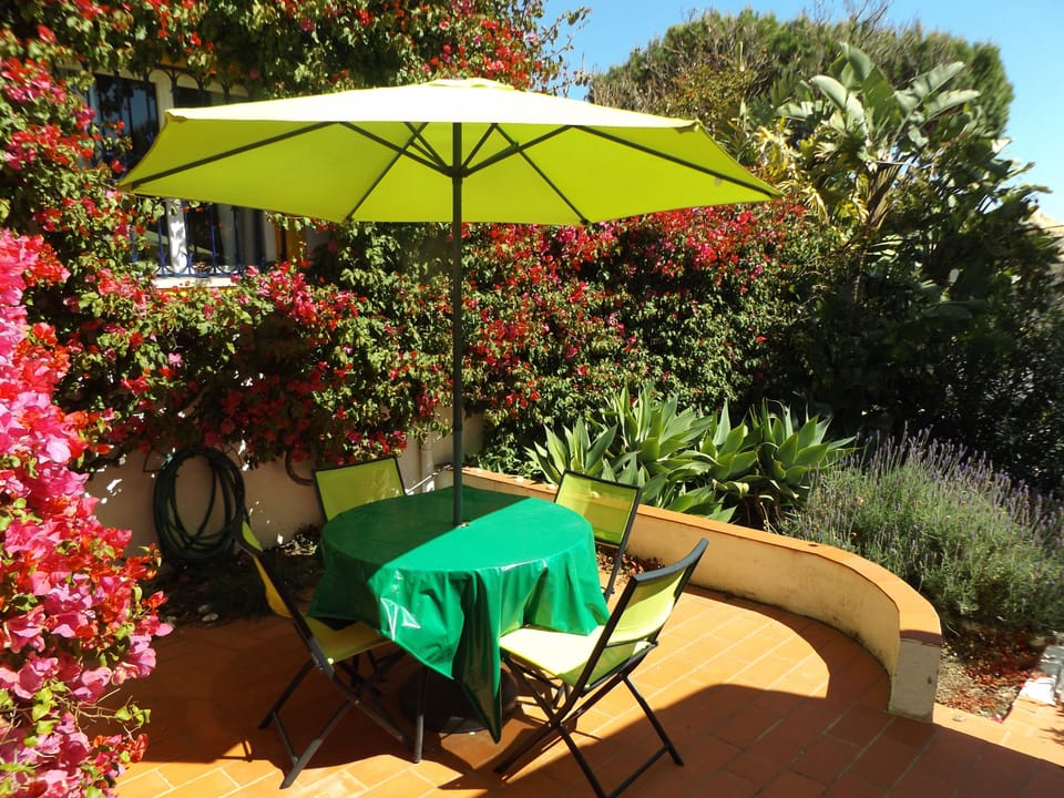 Casa Miramar - Front Terrace