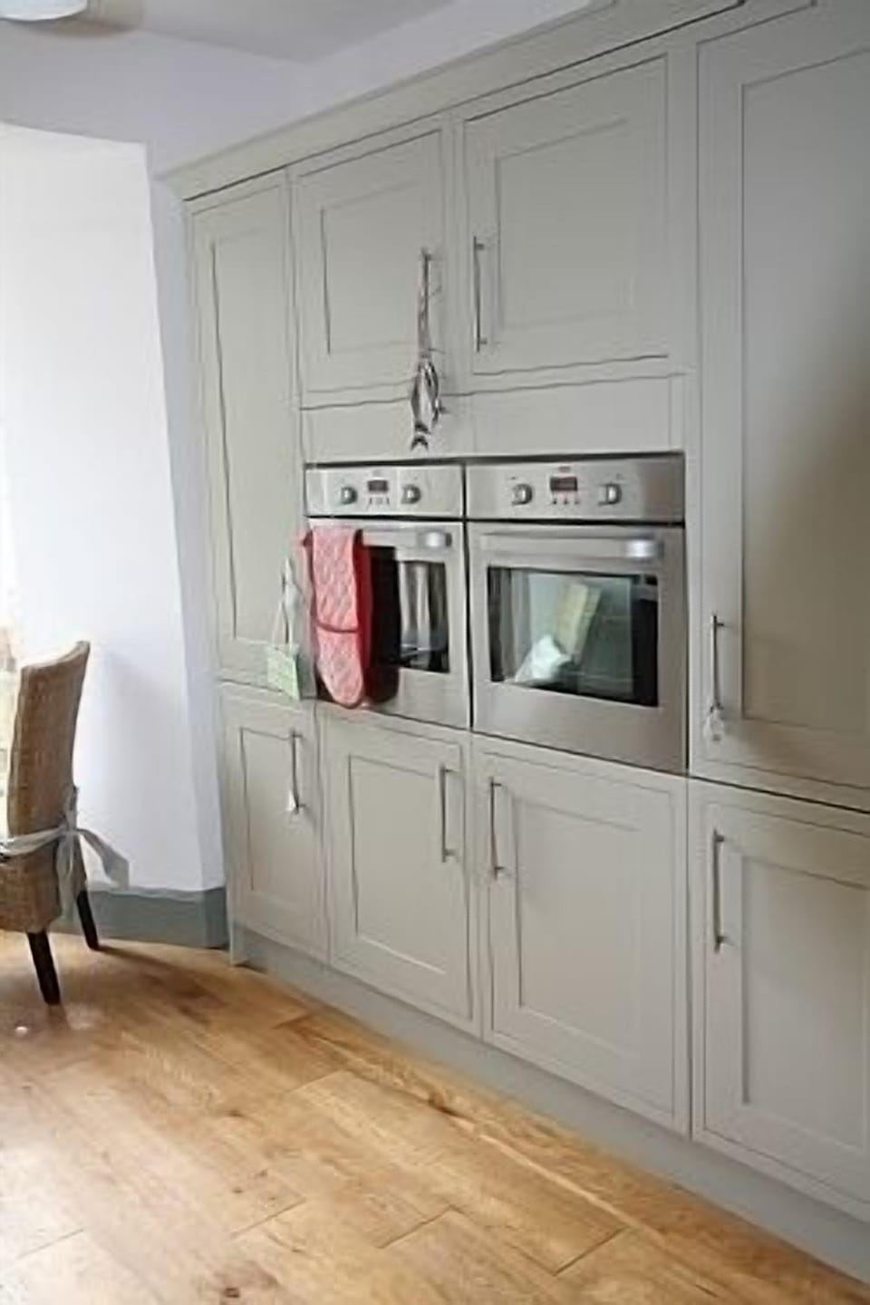 Kitchen Ovens.
