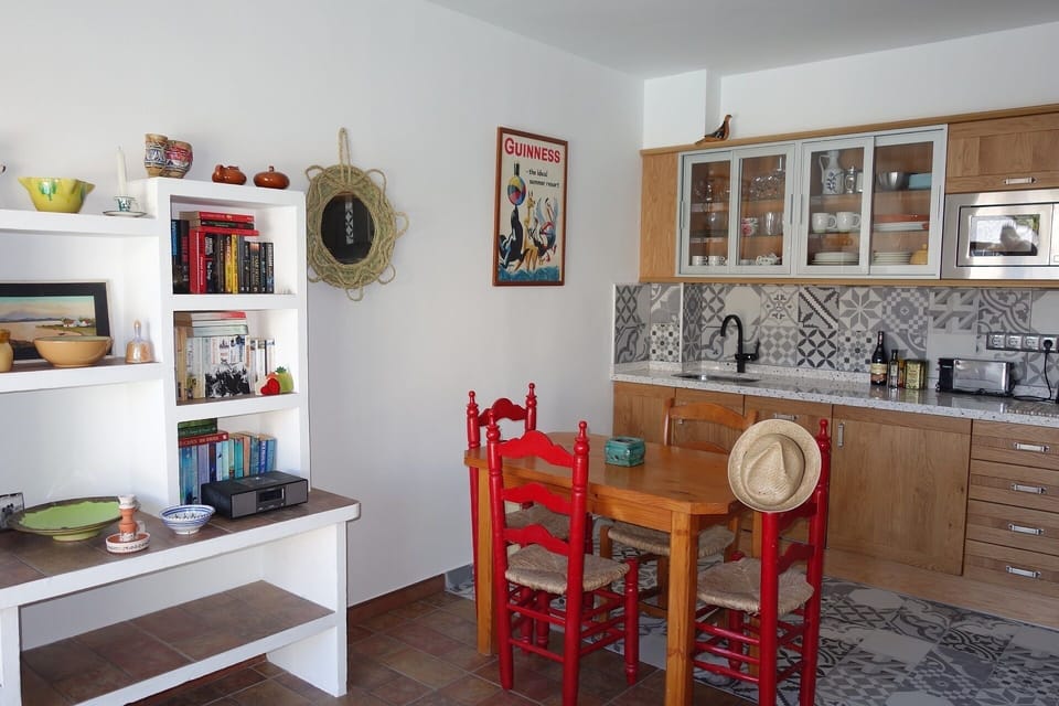 Thoughtfully equipped lounge and dining area