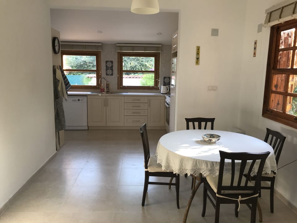 Kitchen /dining area - new in 2019 