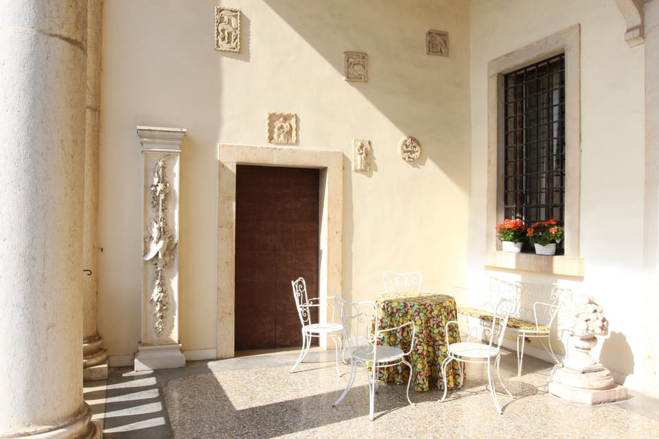 LA SERENELLA West Wing - The Lodge