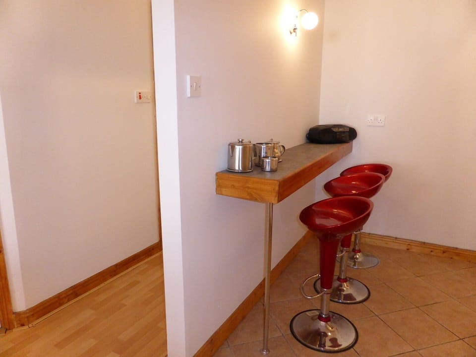 Breakfast Bar for that morning coffee..