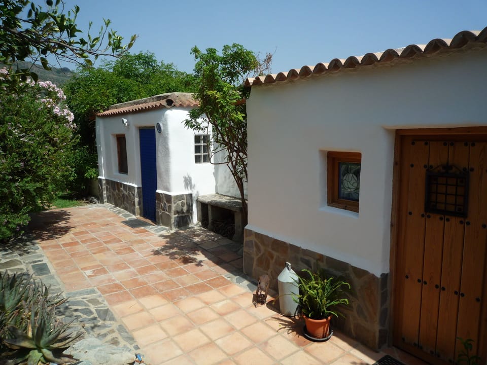 Welcome to Double fronted Casa de la Era, nestling in Las Alpujarras