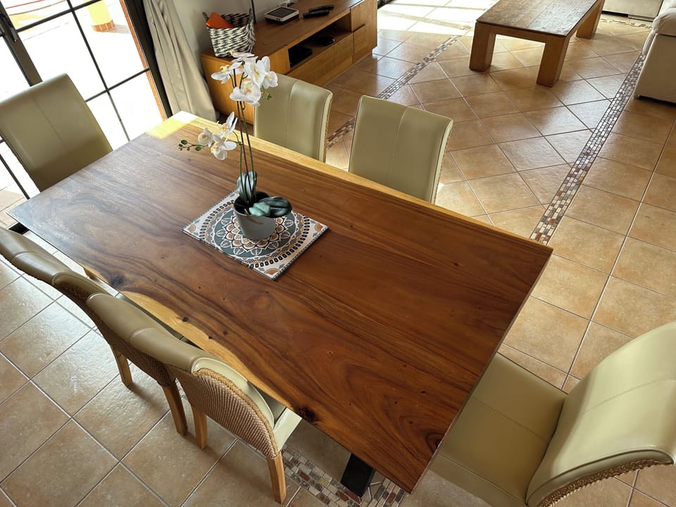 Dining Table for 6 