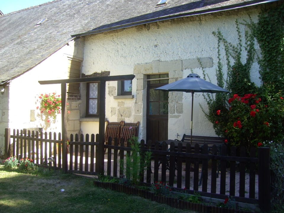 the private terrace with view over the river