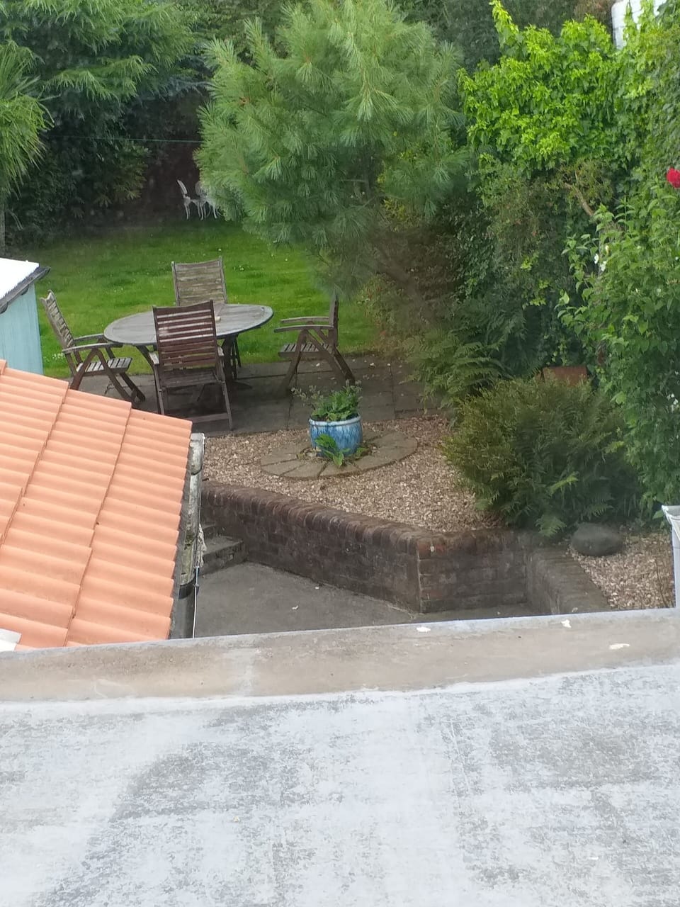View of the garden from second bedroom.