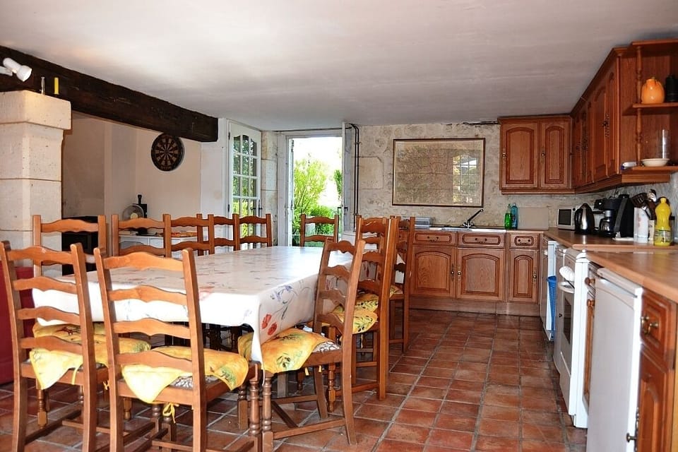 summer kitchen