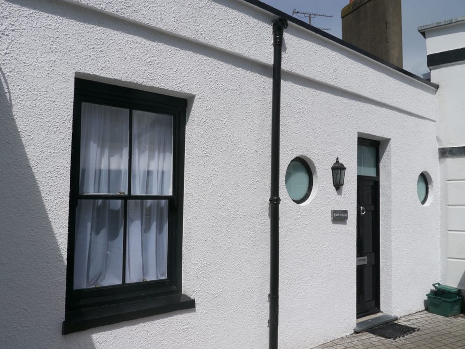 Front door, on Castle Square (Parking here)
