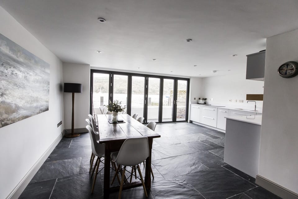 Kitchen Diner with view to the Harbour