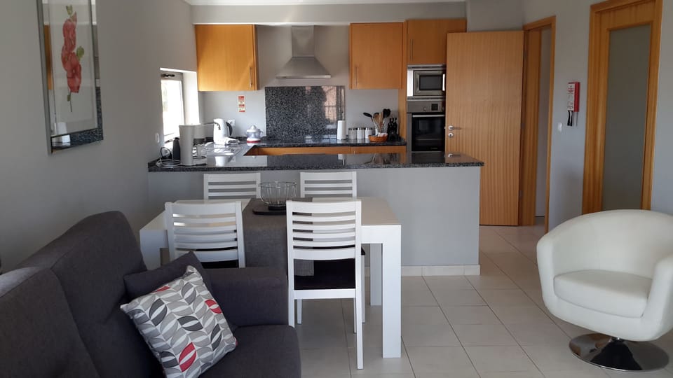 Looking back towards the kitchen