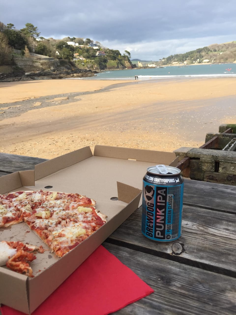 Pizza at Bo's Beach Cafe during Summer months! South Sands