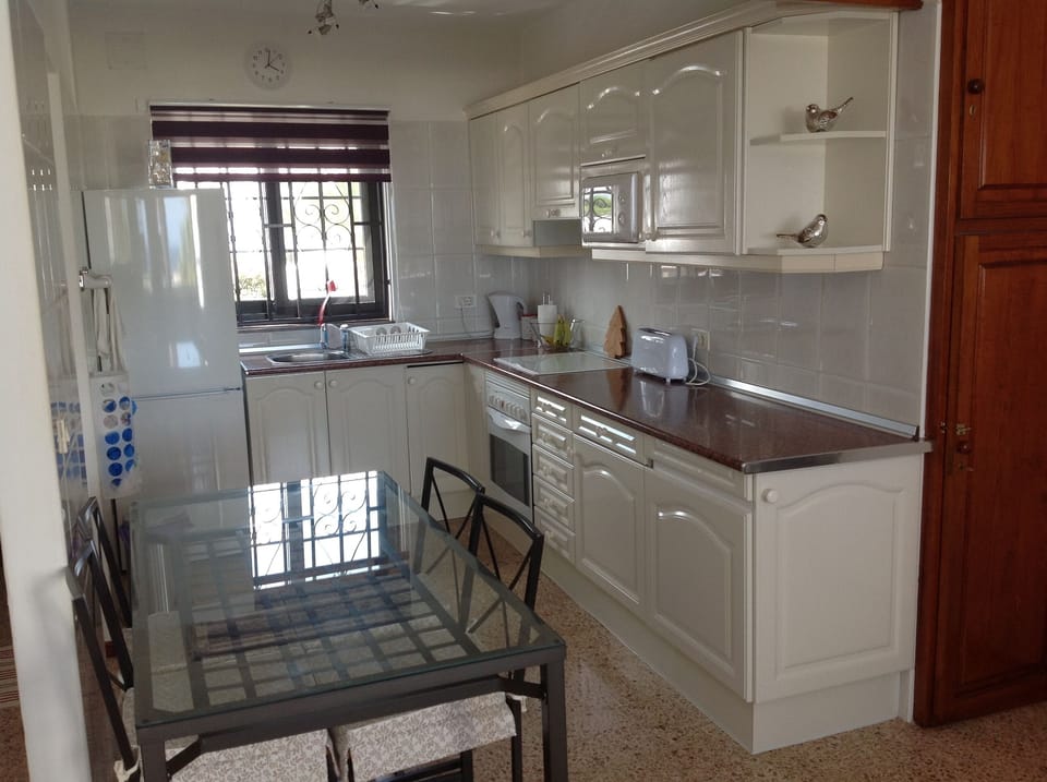 Kitchen area(1)