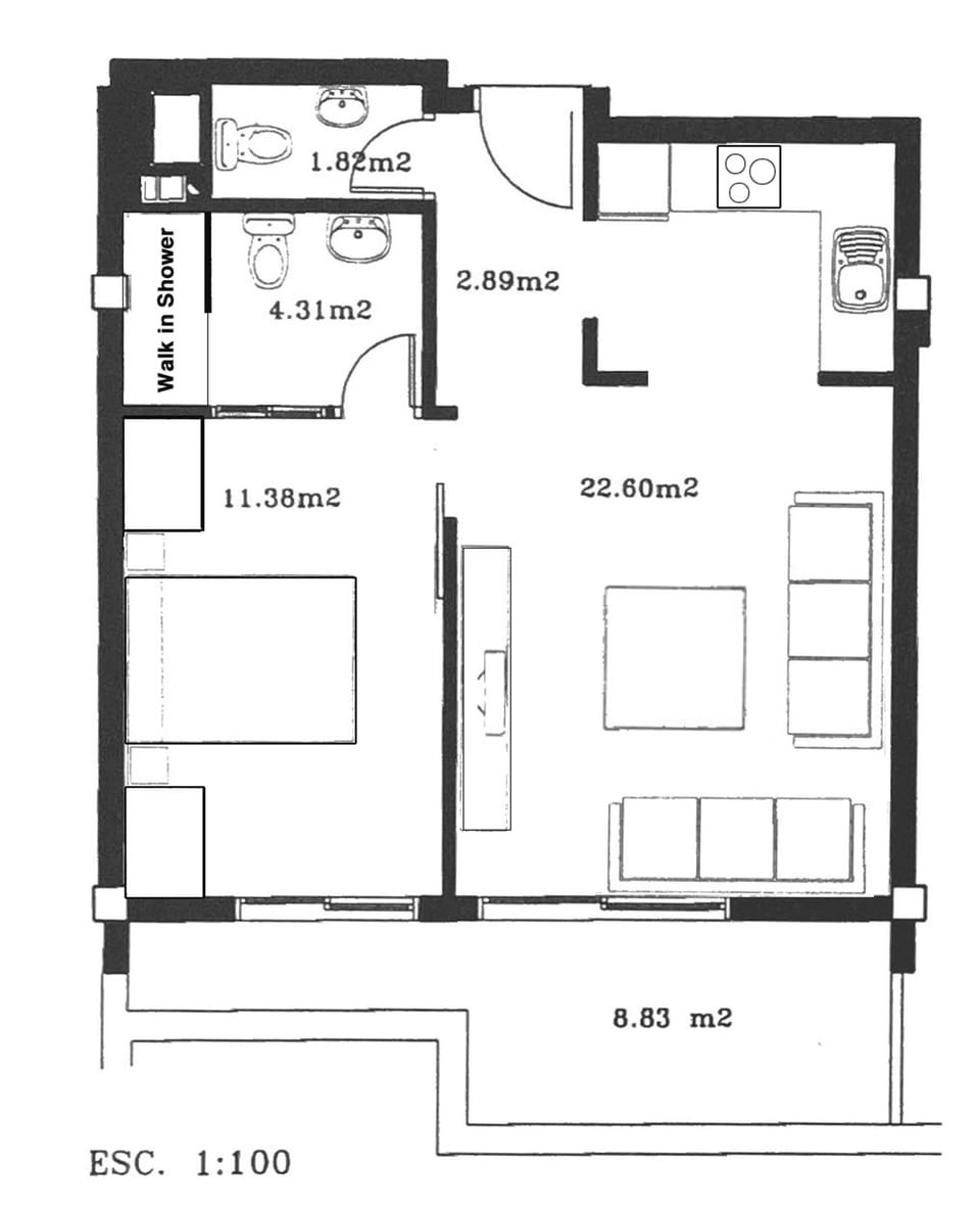 Floor plan, roof terrace is same size and directly above
