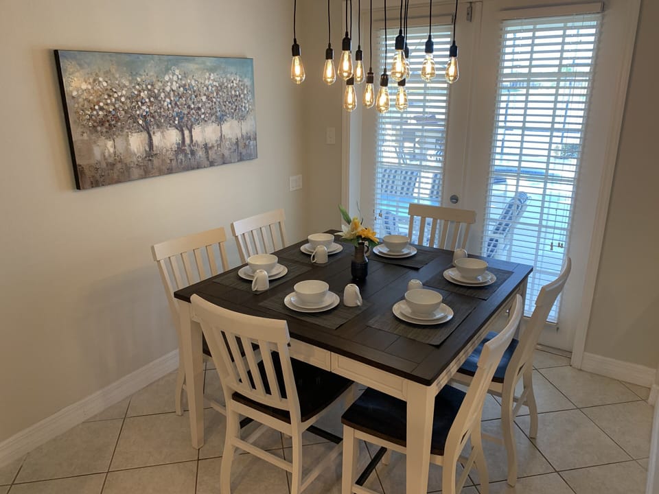 Contemporary Breakfast counter height dinning 