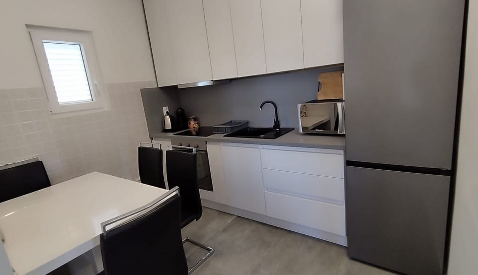 New kitchen
