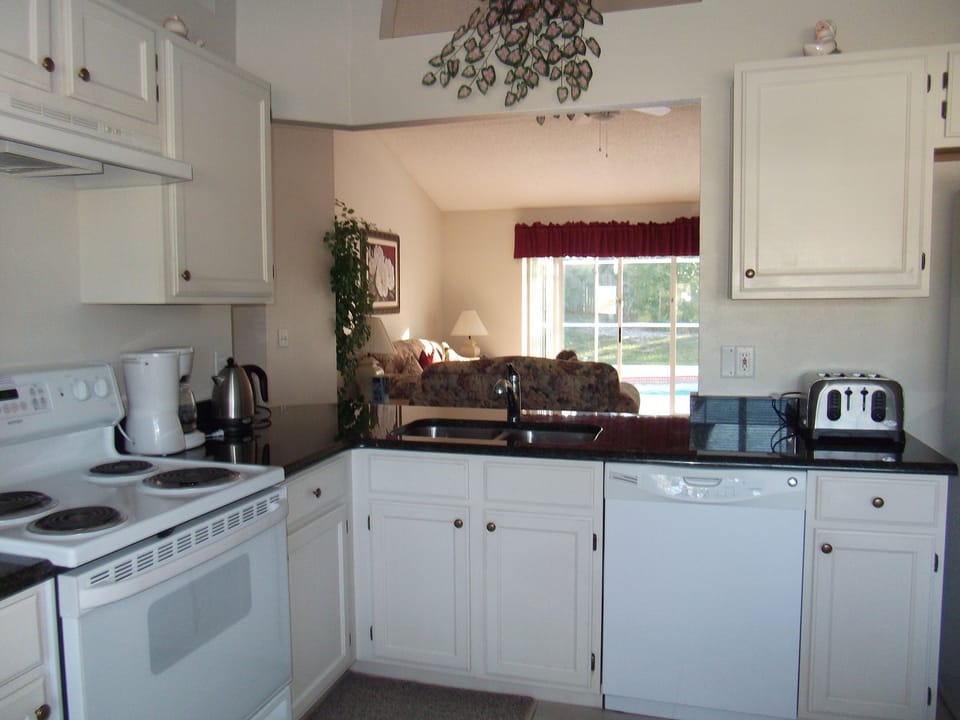 kitchen2