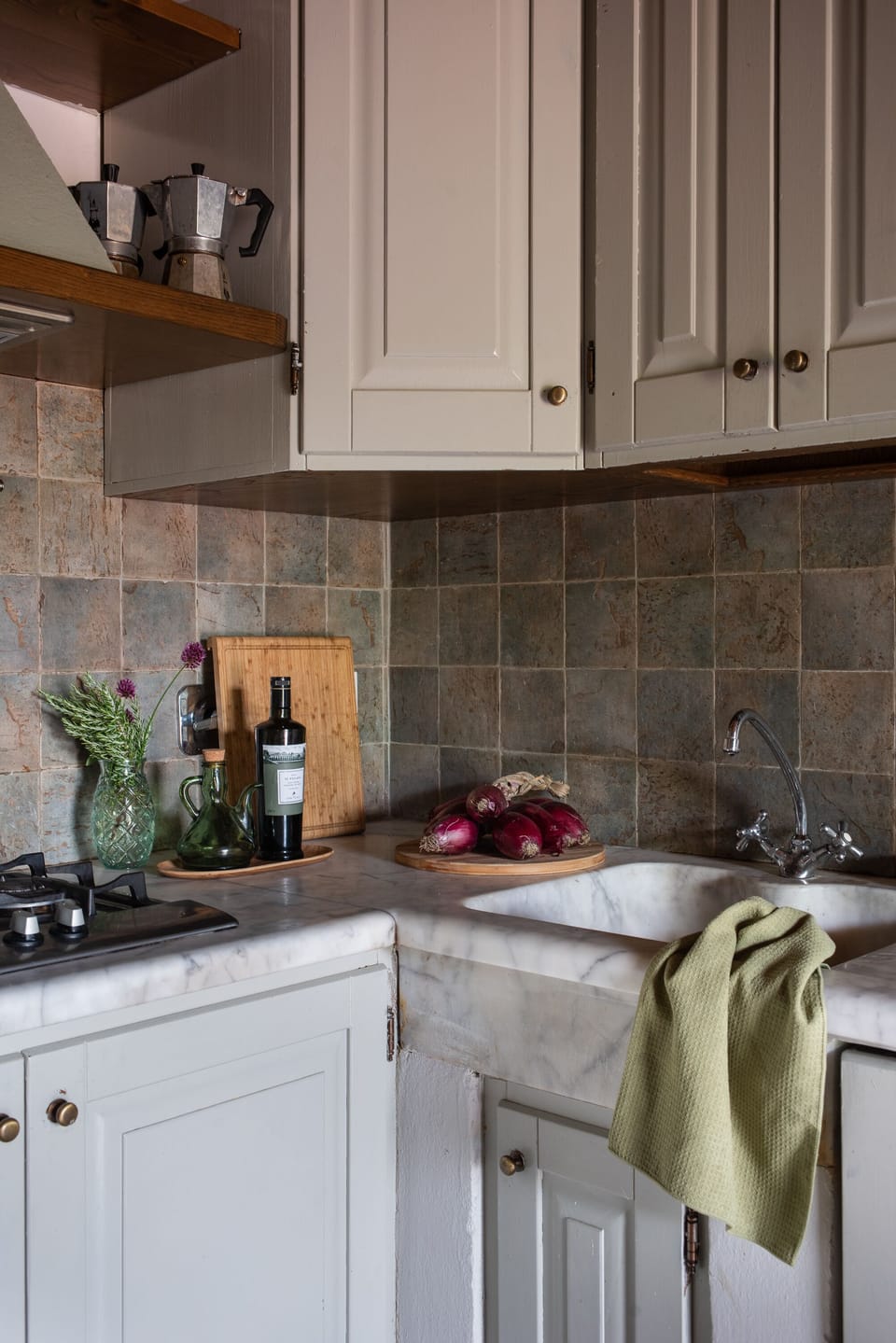 Detail of the kitchen
