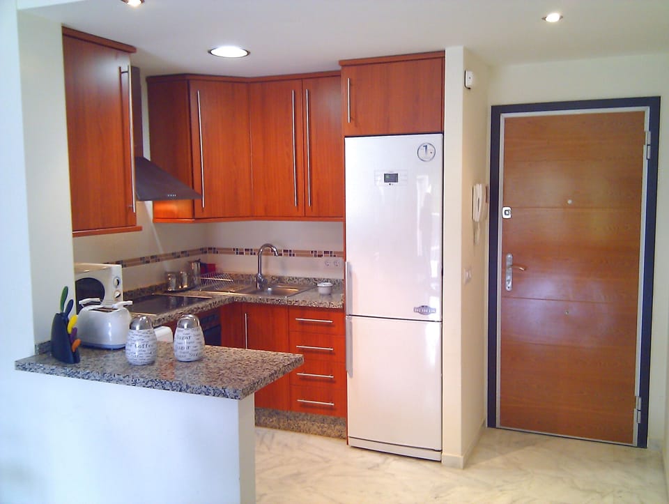 Kitchen and Reinforced Door