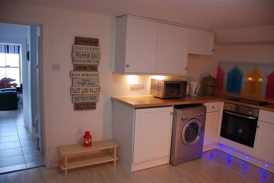 Large fully fitted eating kitchen.