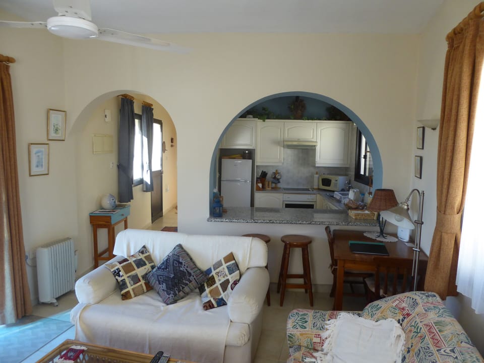 View from Lounge to Kitchen and Hallway