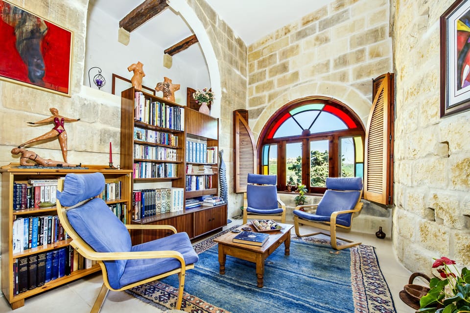 Communal Library