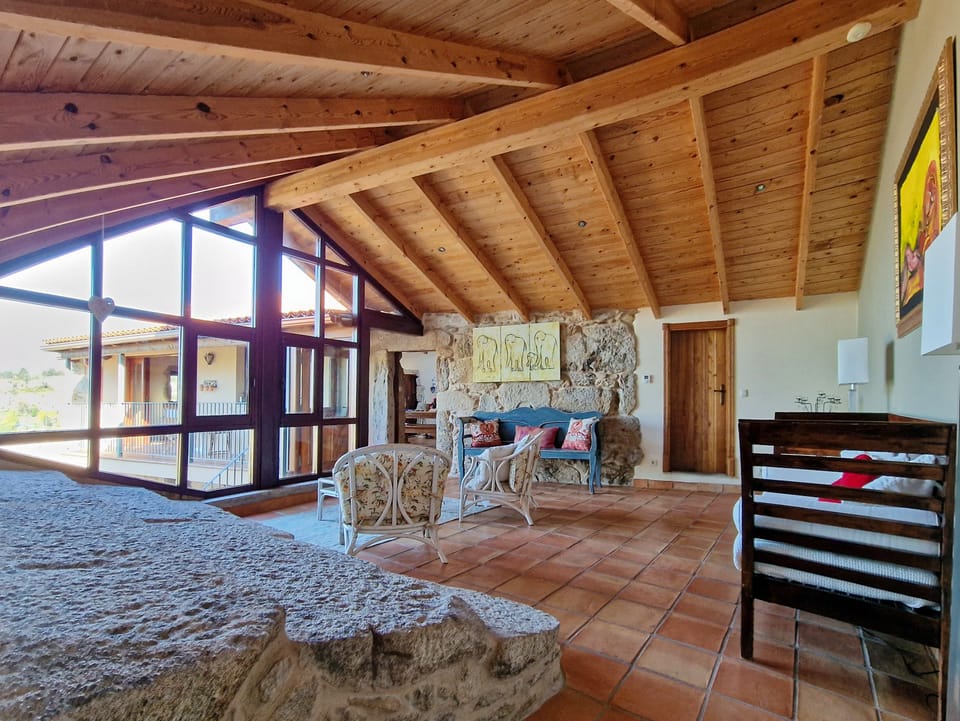 The Gallery Room & Panoramic Window