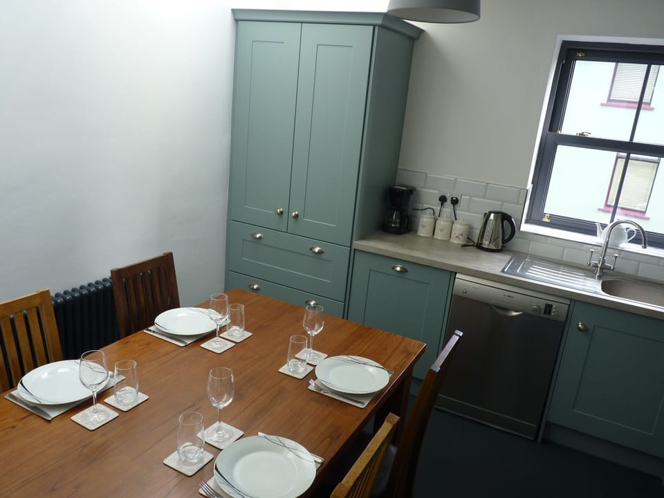 The kitchen will be at the centre of your living!