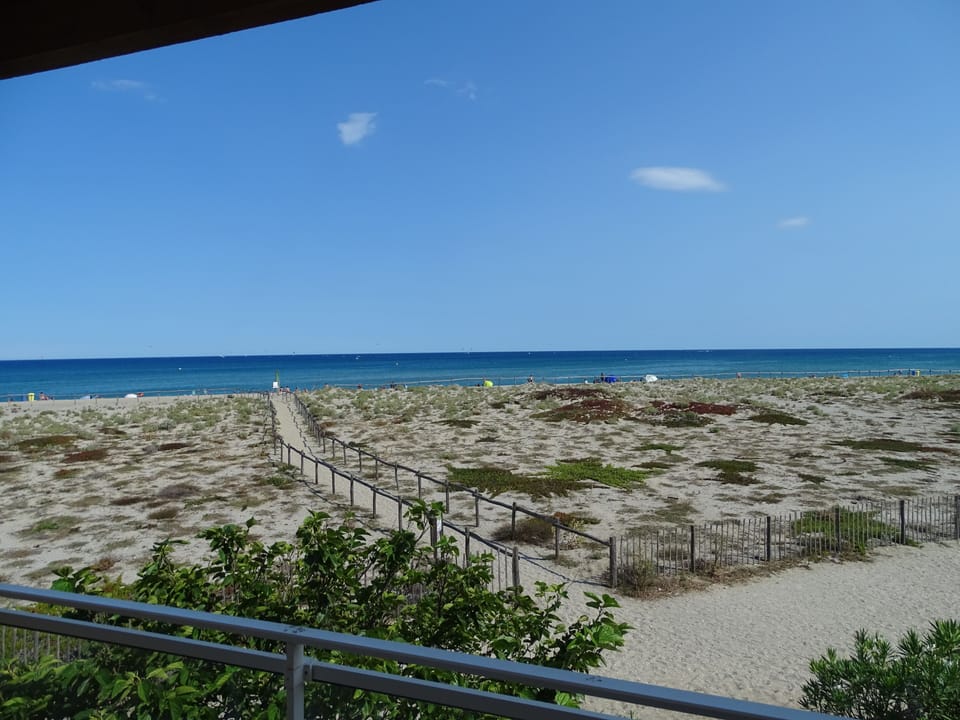 Beach/ocean view