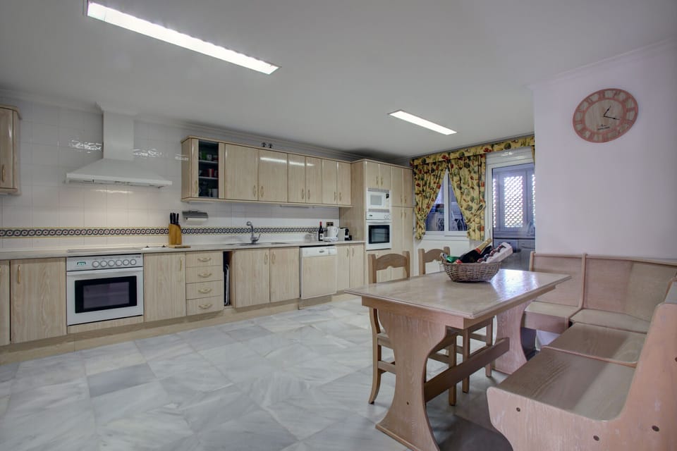 Well-Equipped Kitchen