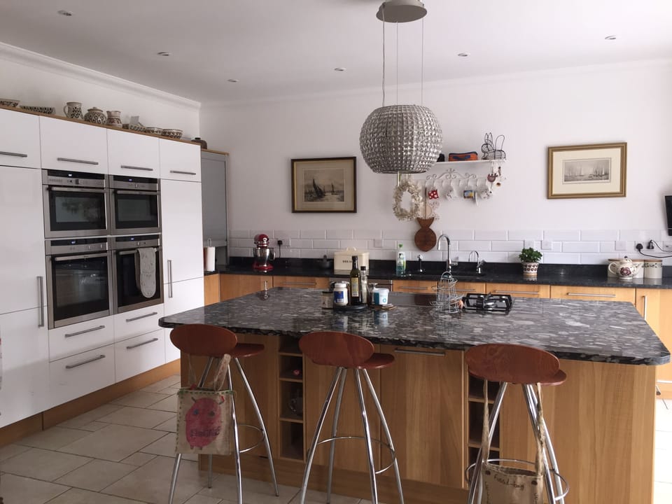 Superb, modern, well equipped kitchen