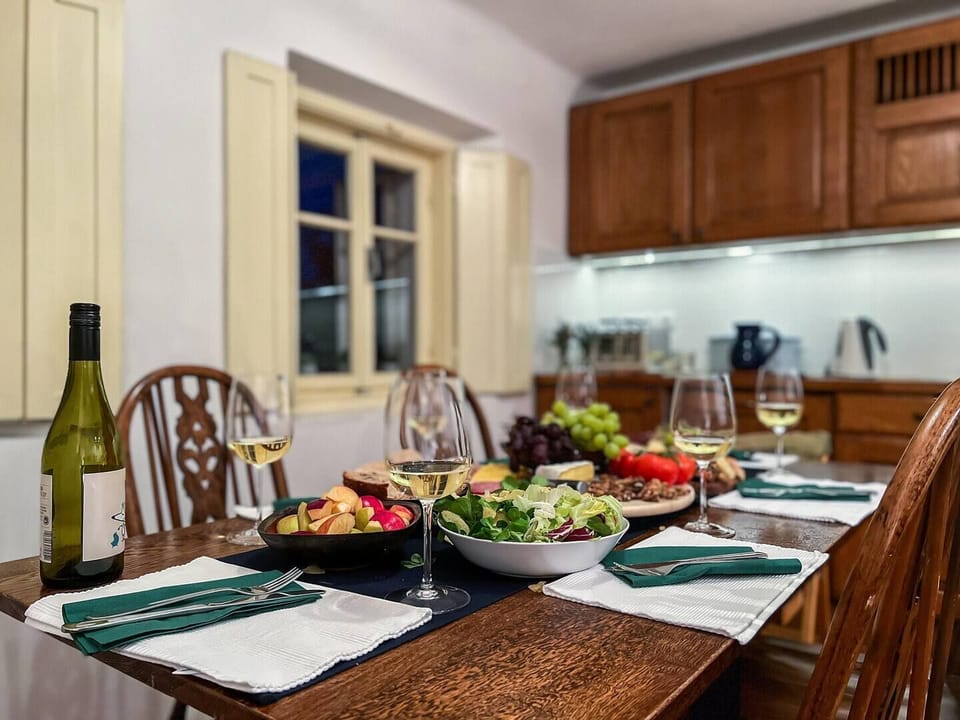 Formal dining