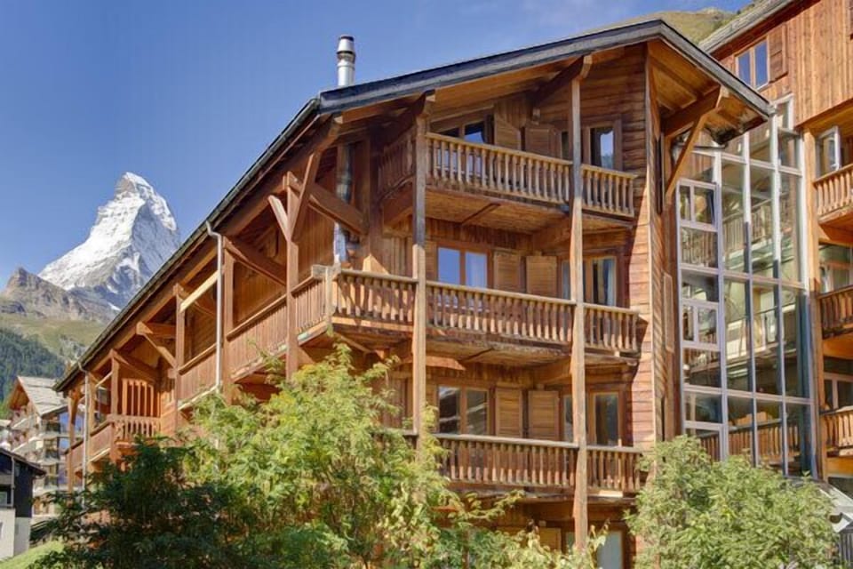 Haus Orgon with the Matterhorn behind.