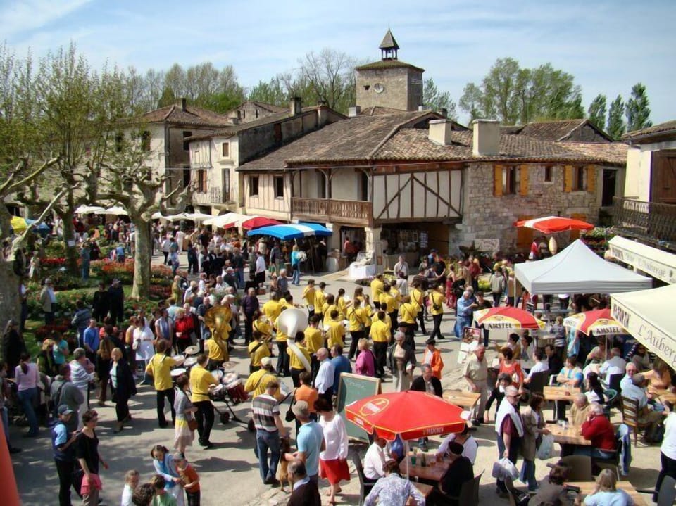 Fources flower market festival