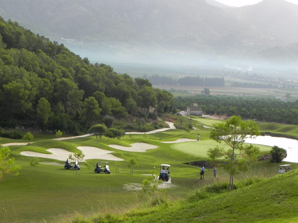 Many golf courses at Costa Blanca