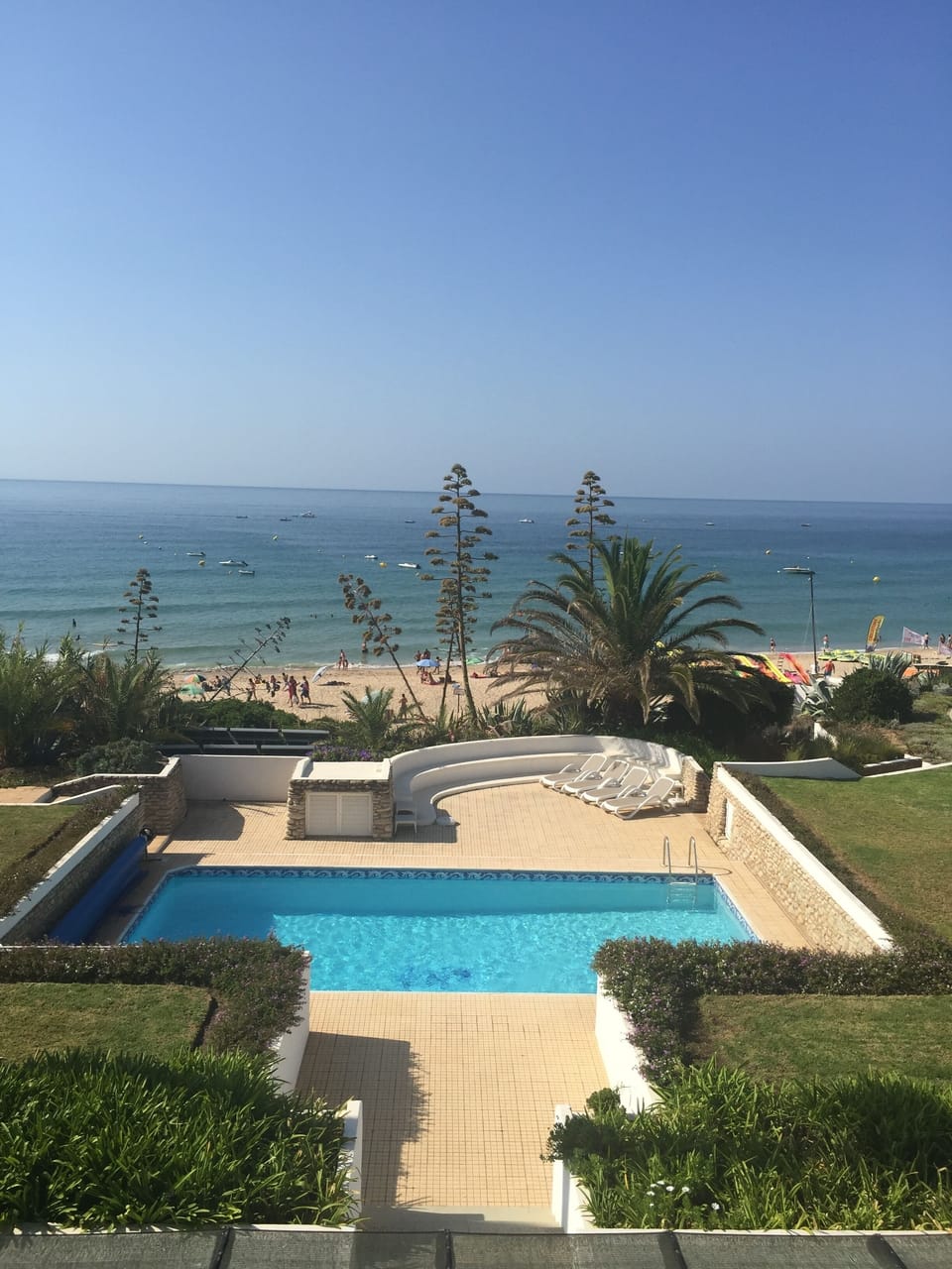 Casa do Mar Fabulous Unique Beachfront Location 