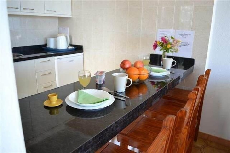 Dining Counter