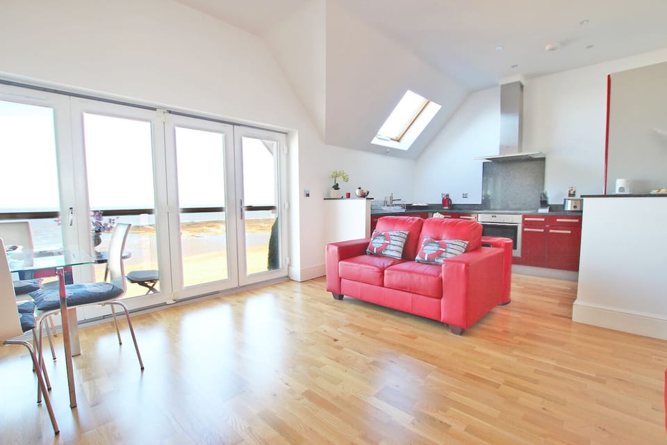 Lounge and Kitchen