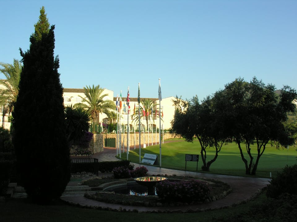 The Principal Phillipe Hotel