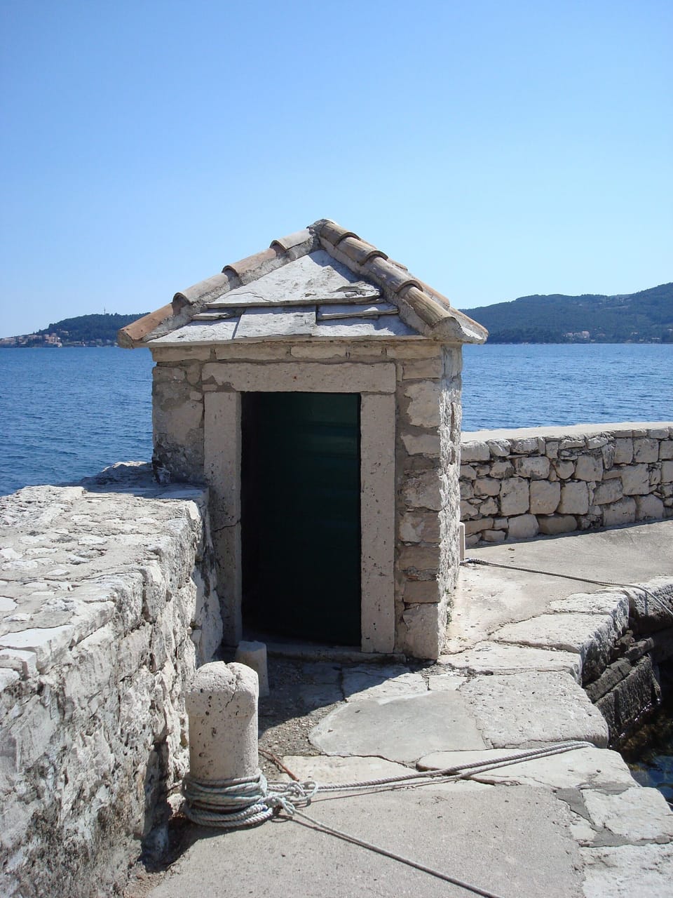 One of many piers in Kuciste