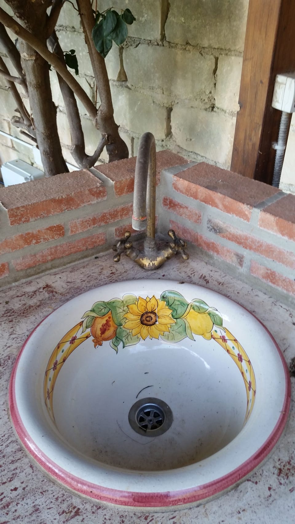 BBQ sink
