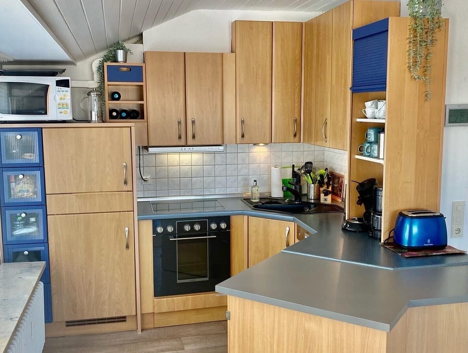 Fully equipped kitchen