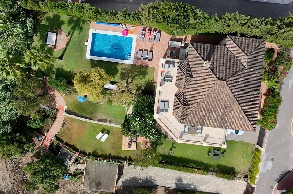 Villa, terraces and gardens