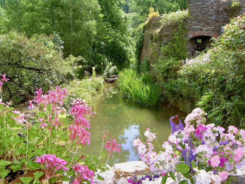 The view along the millpond from the breakfast table