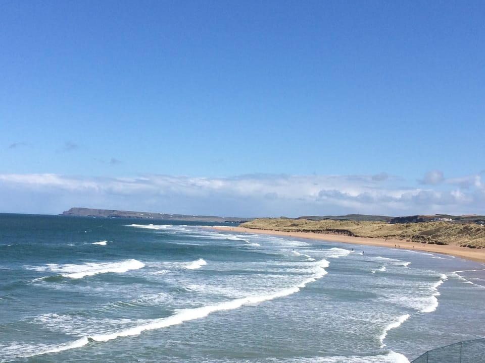 2 minute drive to Portrush's East Strand beach from Crayfish Cottage.