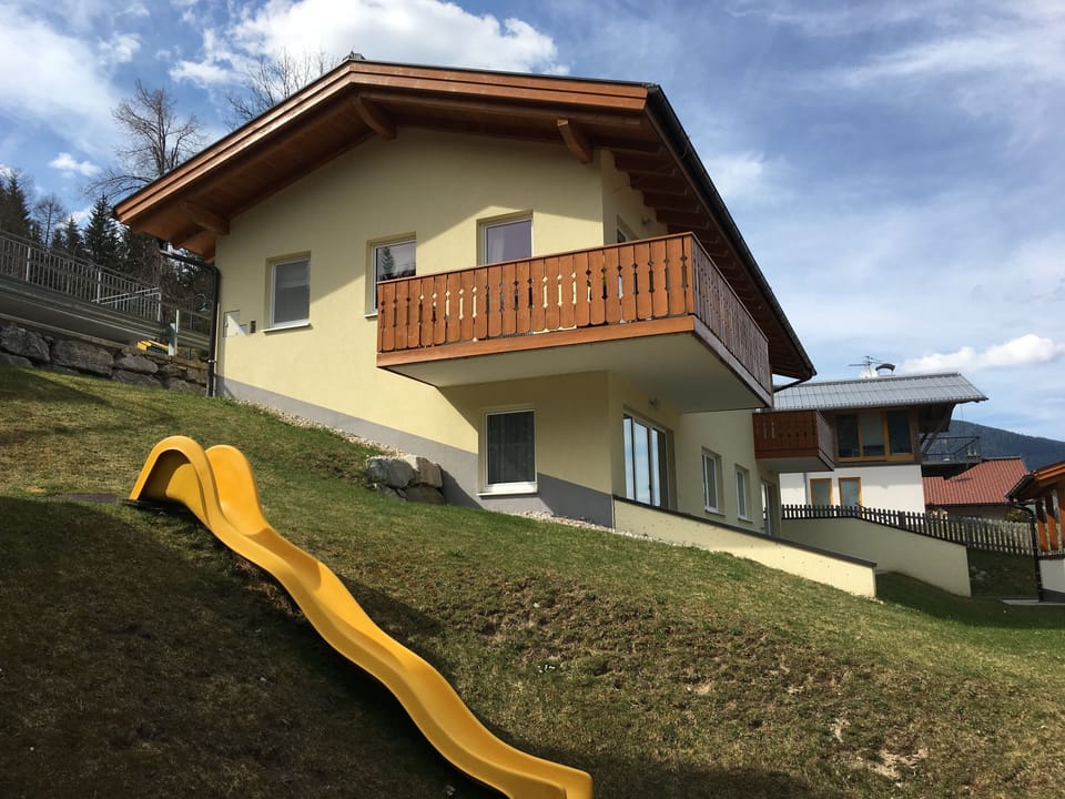 Summerhaus and Garden in the Summer.