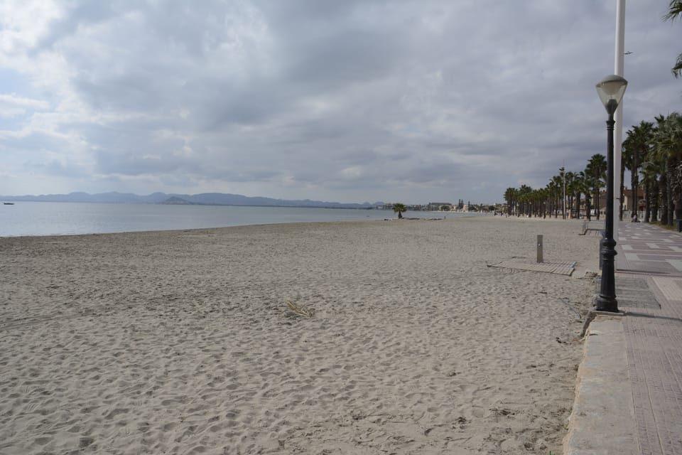 Local lovely sandy  beach with promenade in Los Alcazares about 20 minutes walk
