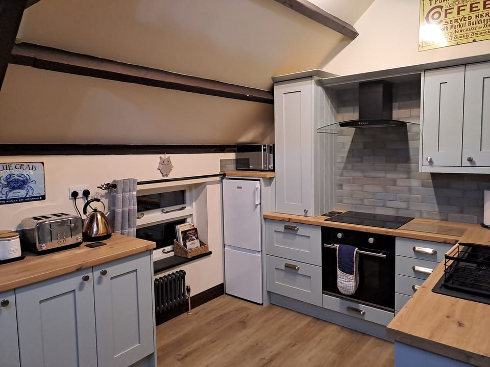 Brand new kitchen in Dec 2024