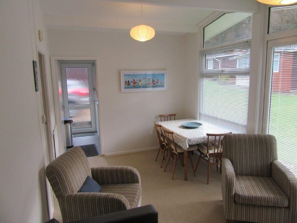 Lounge/diner