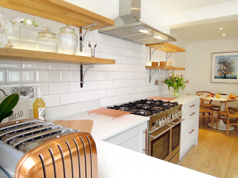 Relaxed kitchen diner