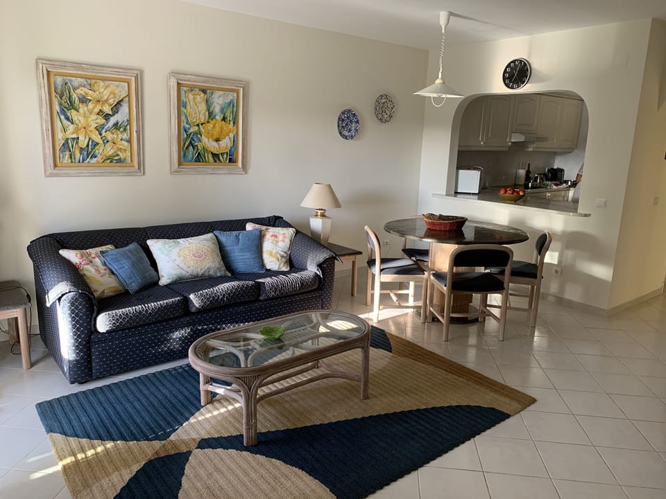 Lounge dining area